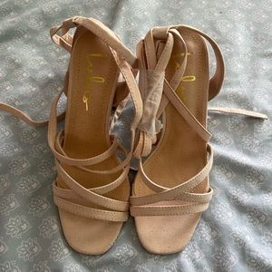 Lulus tie up heels 💖